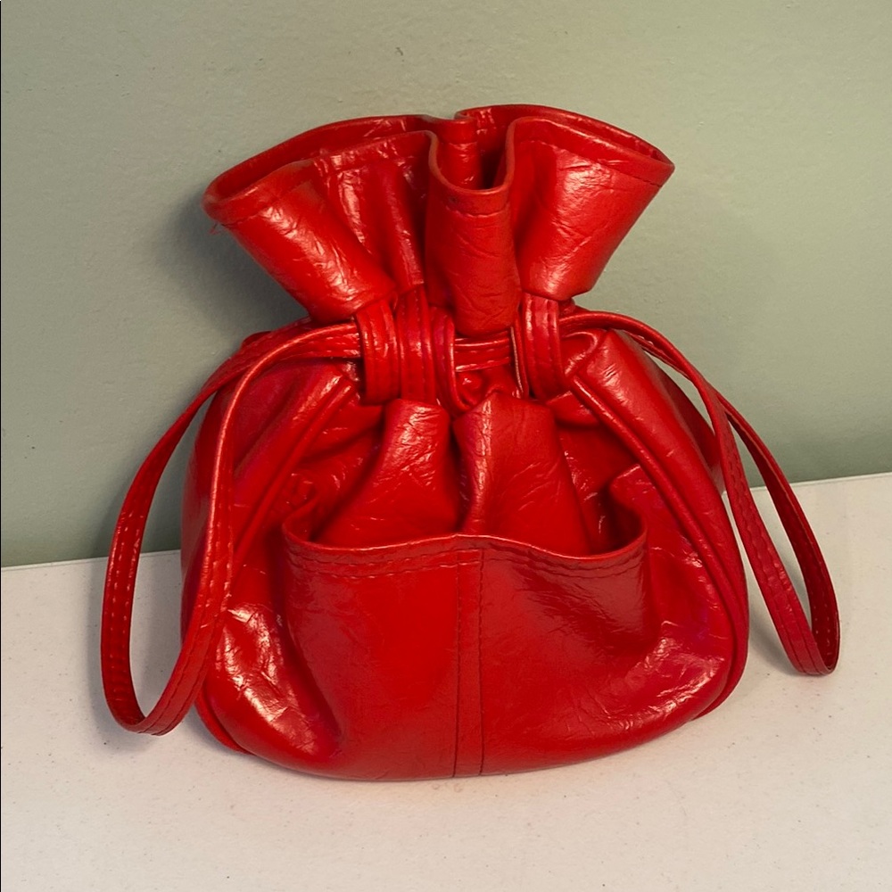 Vintage Vinyl Red Women's Cinch Bag